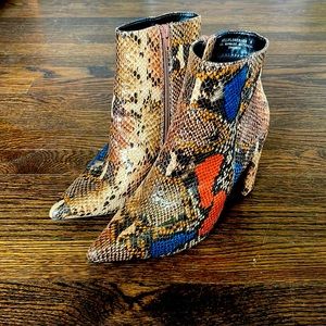 Women’s Size 8 snakeskin Bamboo Booties